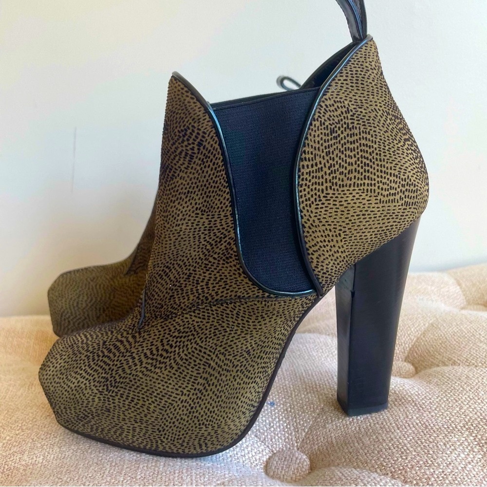 PROENZA SCHOULER Ankle Booties OLIVE Green Print Suede Leather Square Toe size 2